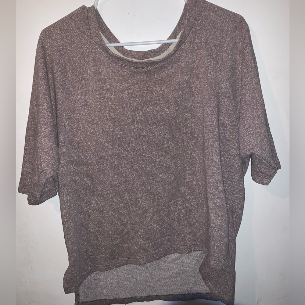 women’s high, low t-shirt.